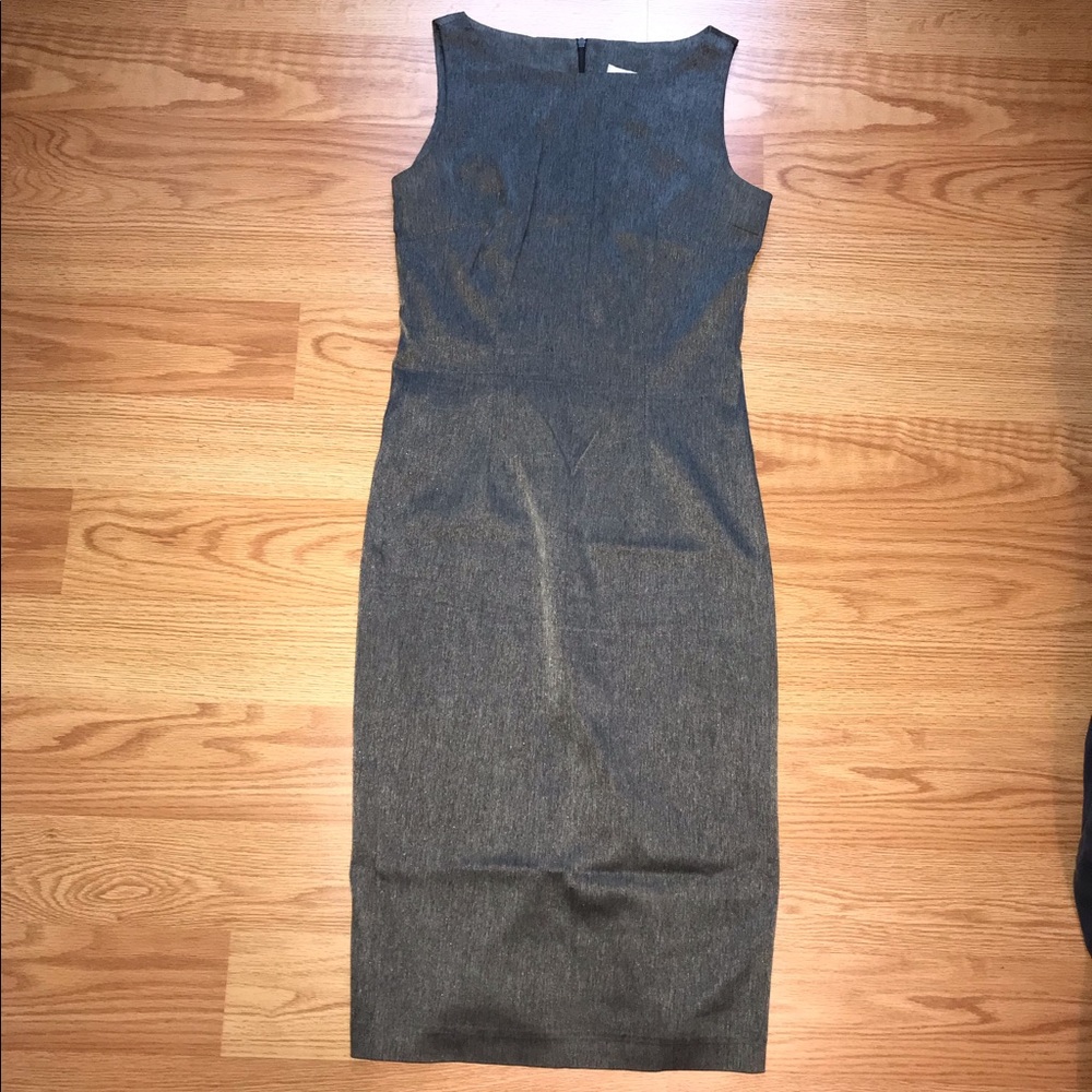 Elegant grey bodycon dress